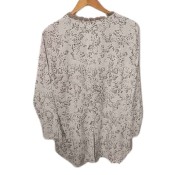 Rose + Olive Tunic Blouse Size Medium - Picture 2 of 14